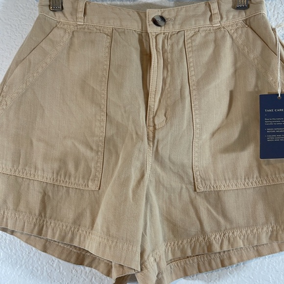 UNIVERSAL THREAD Women's High-Rise Utility Shorts Tan With Pockets Size 2 NEW - Picture 3 of 11